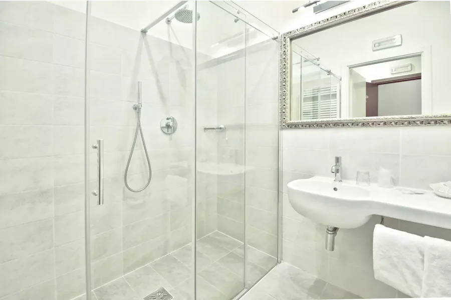 Superior — the bathroom